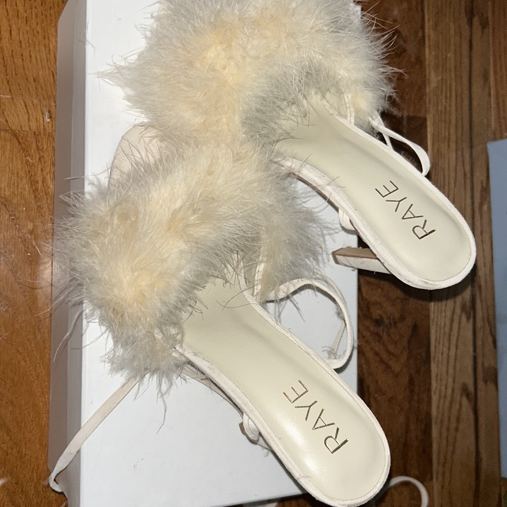Fara Heel from Raye - Picture 3 of 3